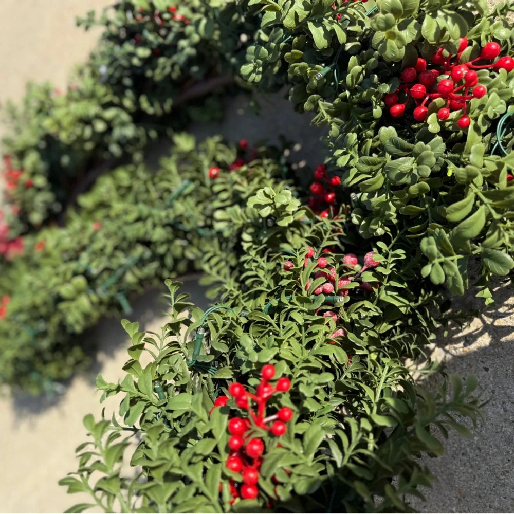 Frontgate Garland - 6 ft - NWT